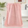 1PCS140*70CM CORAL VELVET BATH TOWEL IS MADE OF SOFT CORAL FLEECE FABRIC, WHICH HAS GOOD SKIN-FRIENDLINESS AND WATER ABSORPTION